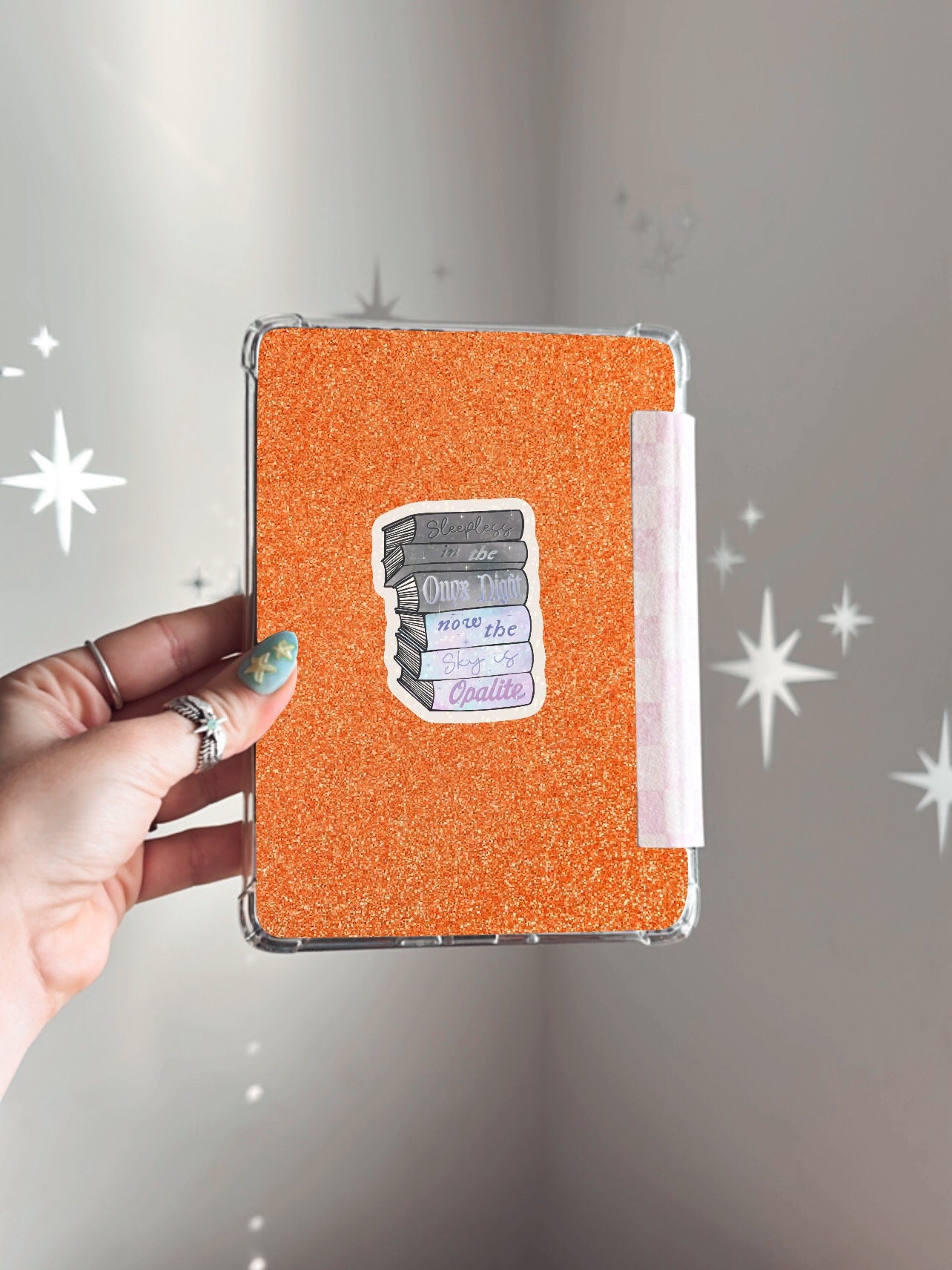 now the sky is opalite