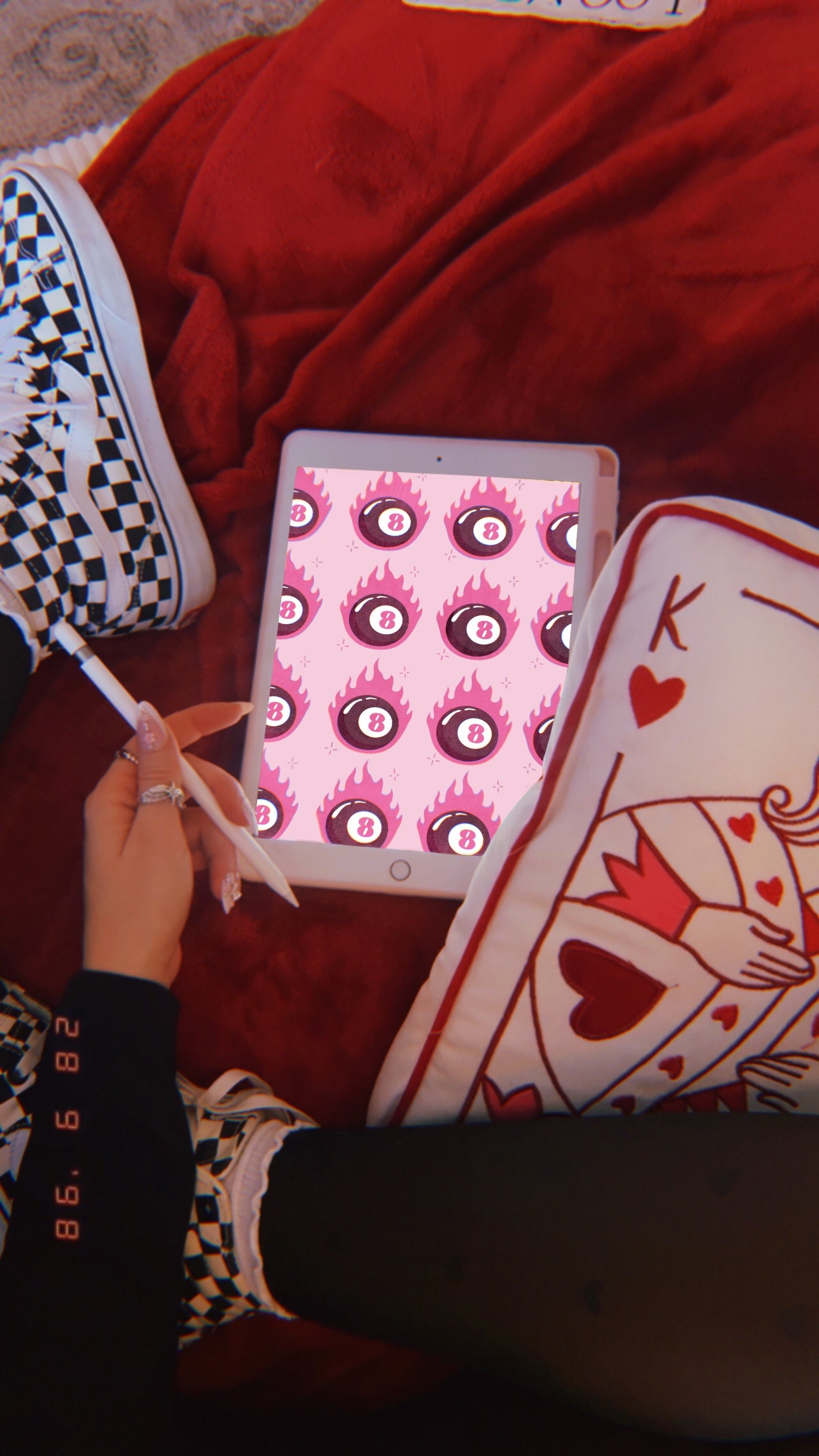 Ace of Pink Kindle Skins