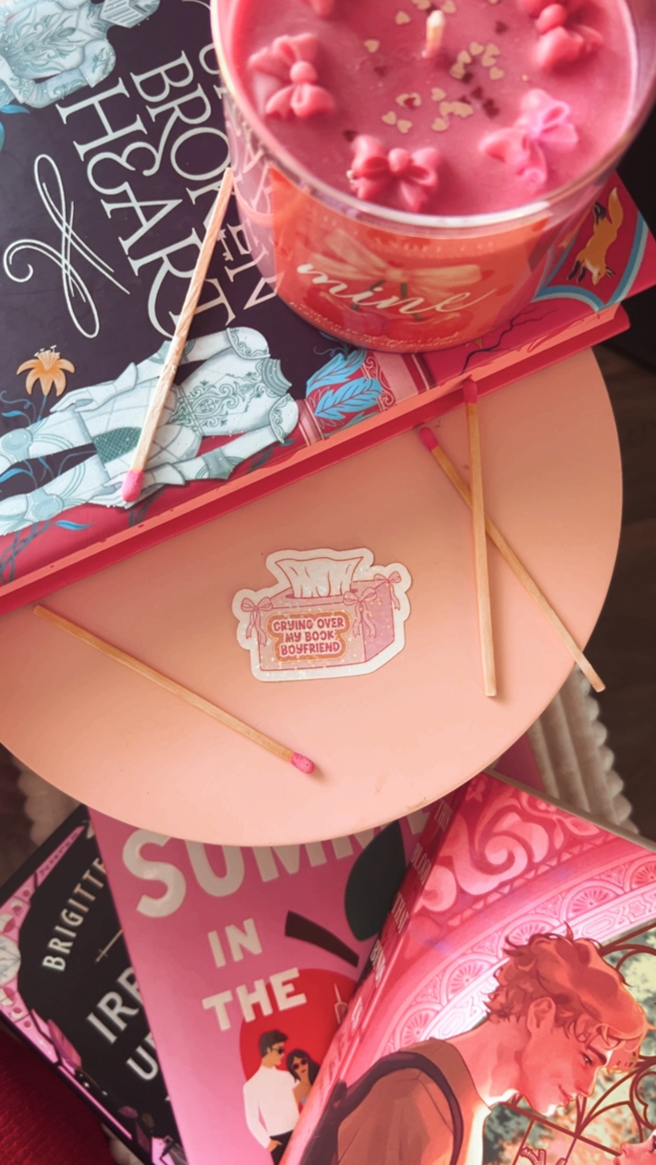 Book Boyfriend Tissues