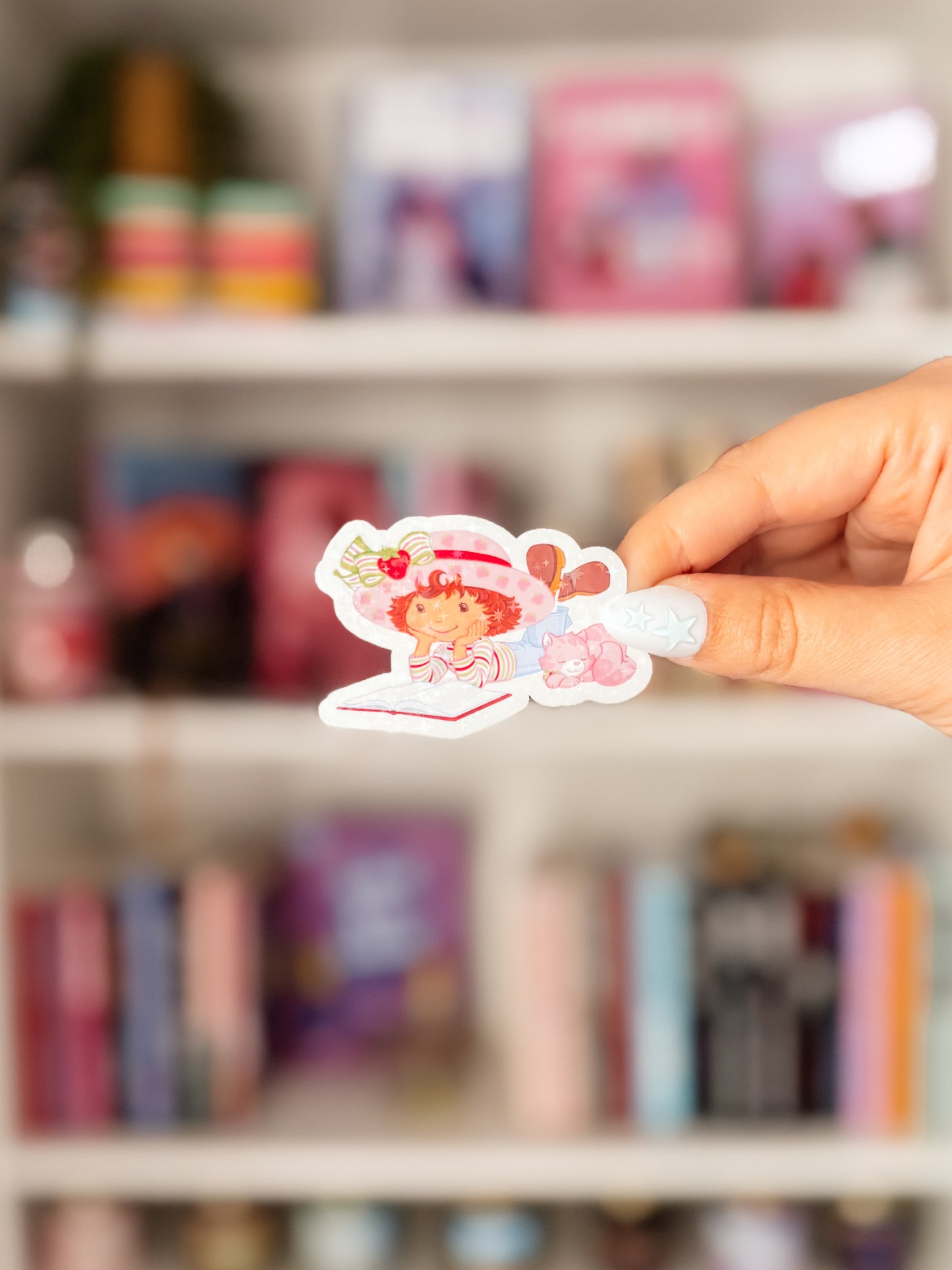 Y2K Strawberry Reader